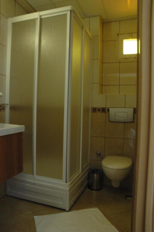 Ercan Han Hotel İçmeler Rum bild