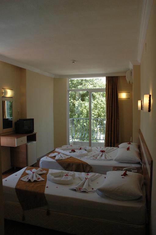 Ercan Han Hotel İçmeler Rum bild