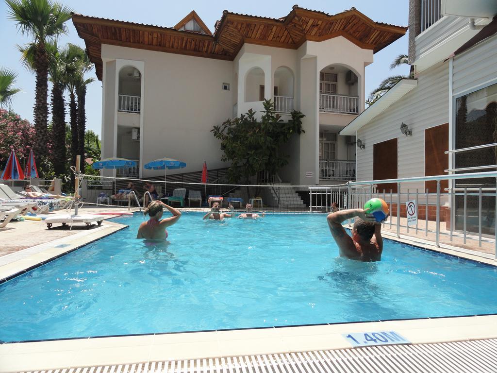Ercan Han Hotel İçmeler Exteriör bild
