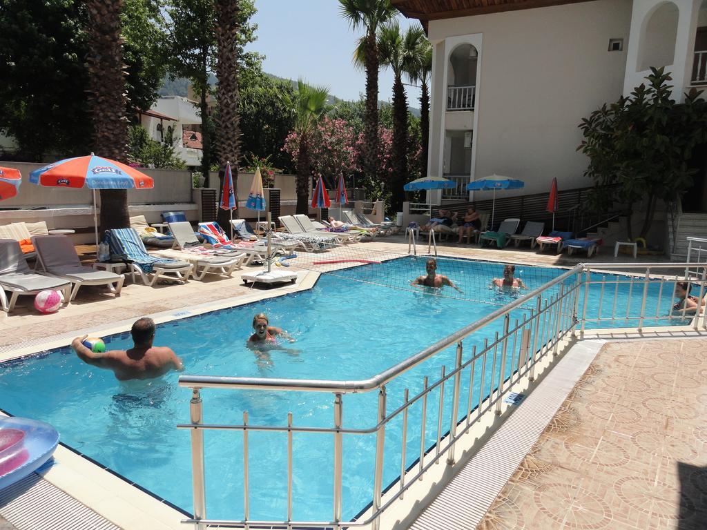 Ercan Han Hotel İçmeler Exteriör bild